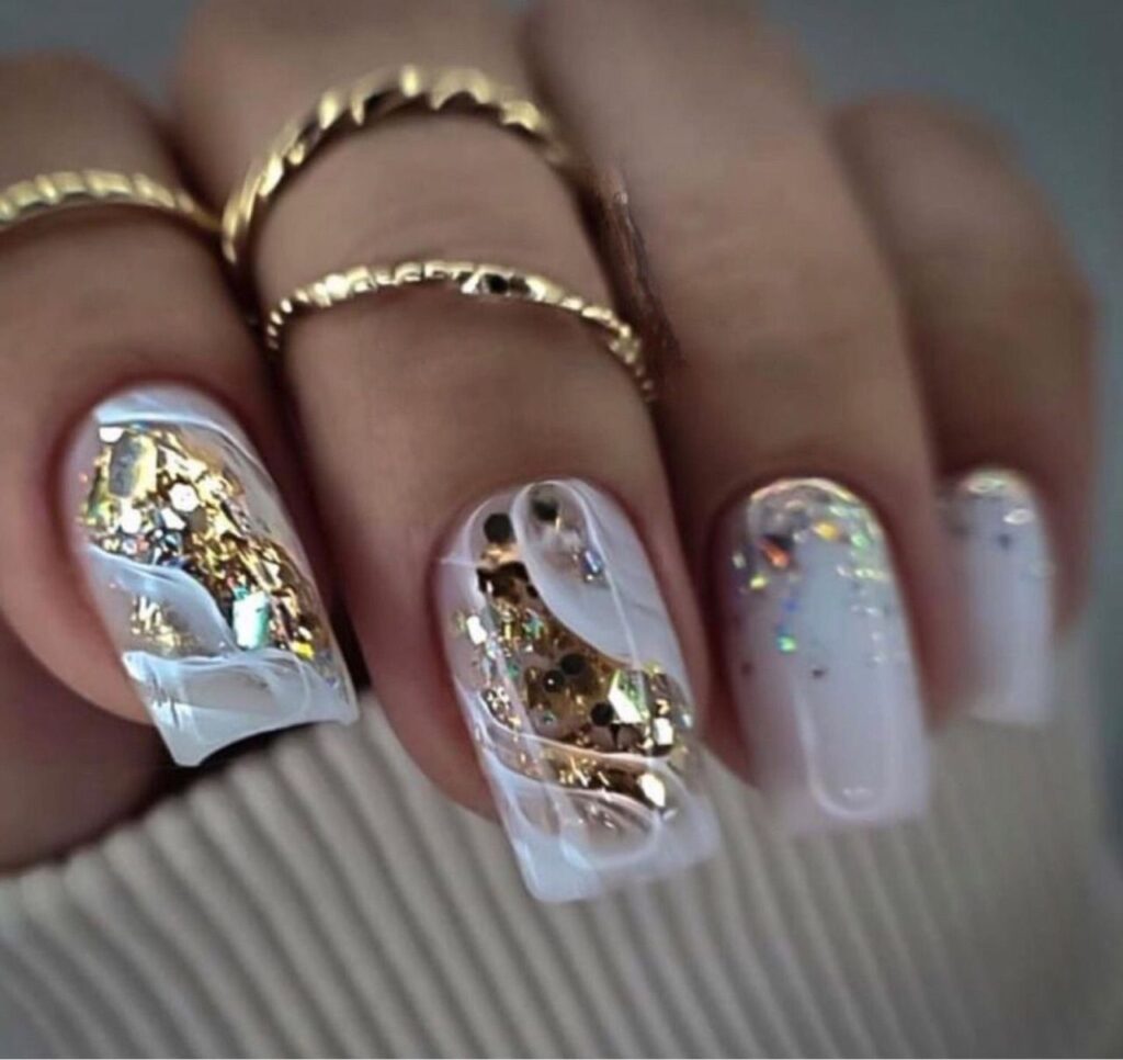 20221201_205310_638_262425513972455