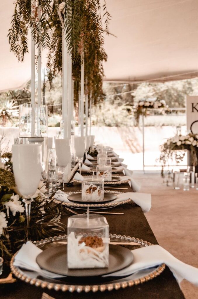 83A06DB9-304D-4E81-8EE3-904C00269109